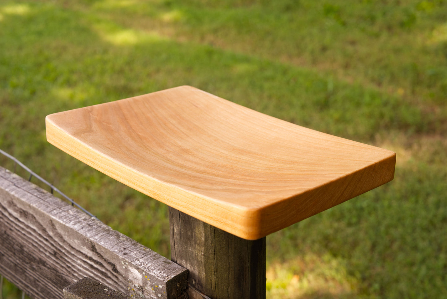Curved Top Catch All Tray